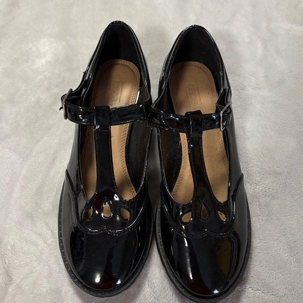 ASOS Black Patent Mary Jane’s Size 5UK/7US